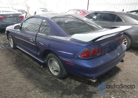 1998 Ford Mustang z USA, uszkodzony, nr VIN 1FAFP404XWF175772